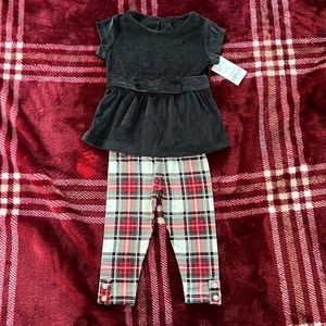 NEW NWT Black velvet top and plaid leggings.